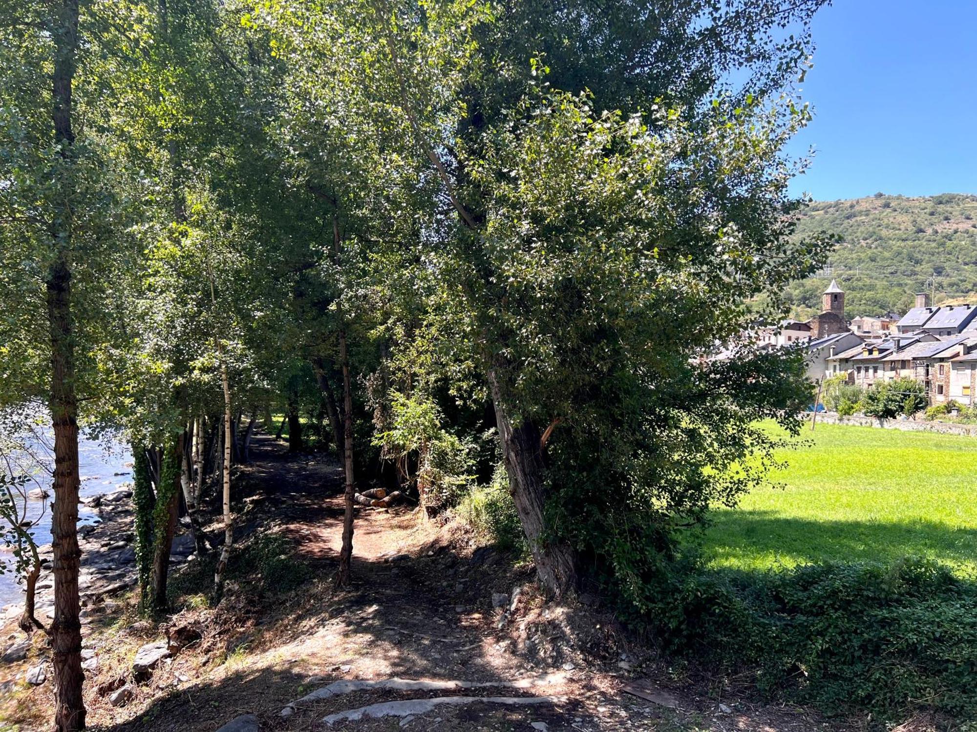 Apartamento Acogedor en el Centro de Rialp Exterior foto
